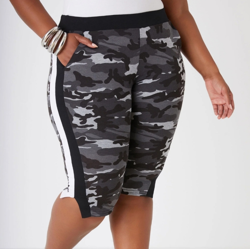 Camo Striped Capris